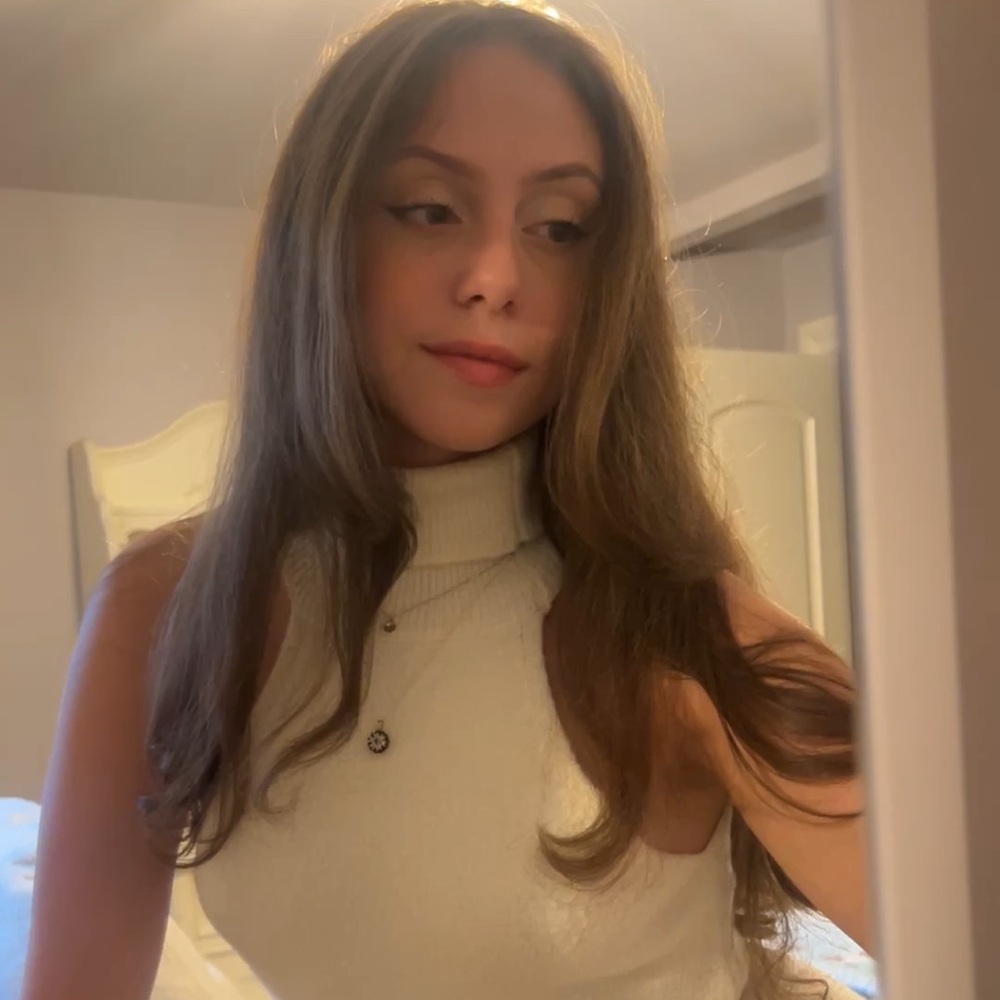 Meet your Posher, Nicole